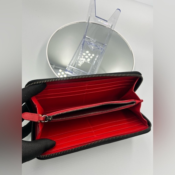 Christian Louboutin Continental Wallet - Picture 7 of 8